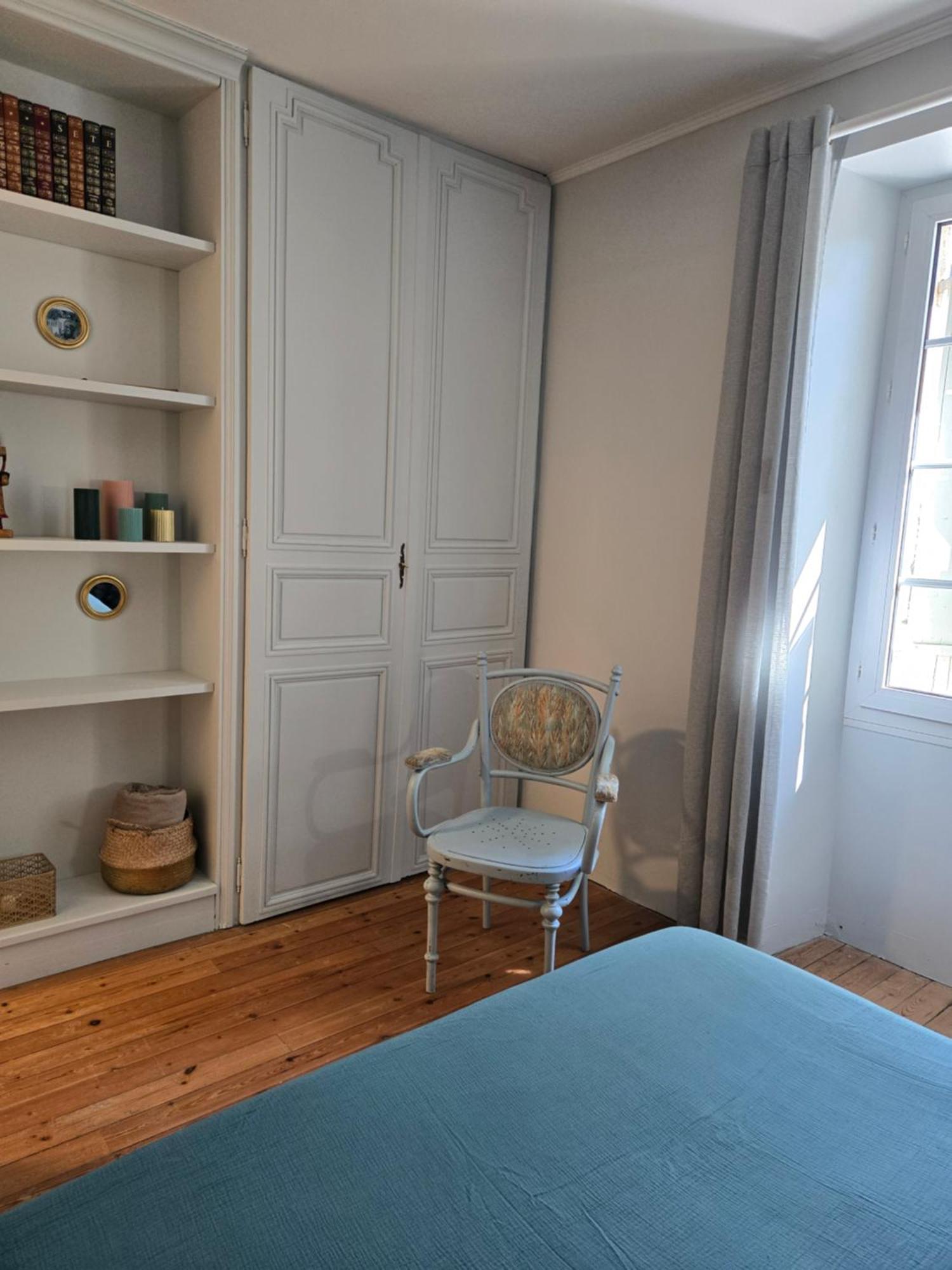 Gite Entre Bordeaux Et Saint-Emilion Genissac Luaran gambar